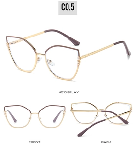 Vues détaillées de lunettes œil-de-chat dorées et brunes avec accents de perles sur les branches