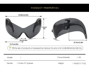Size chart for oversized Y2K cat-eye sunglasses with detailed lens and frame dimensions