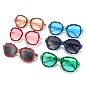 Lunettes de soleil aviateur carrées Y2K modernes avec verres colorés dégradés