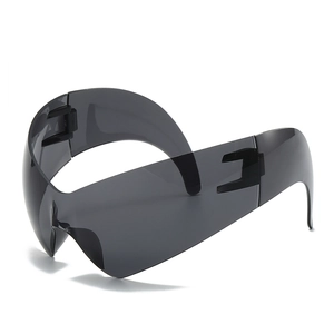 Y2K style oversized cat eye shield sunglasses in translucent dark gray finish