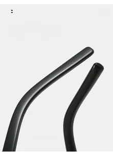 Detail of curved black mirror legs and ergonomic temple design for comfortable wear