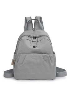 Minimalistischer grauer wasserfester Nylon Rucksack mit mehreren Fächern für Reise und Schule