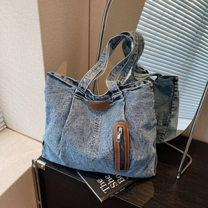 Sac fourre-tout vintage en denim délavé avec bordure en cuir et grande capacité