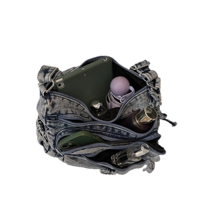 Sac bandoulière en denim rétro avec plusieurs poches et une grande capacité de stockage