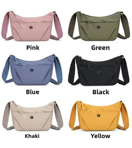 Aperçu de sacs bandoulière en nylon en rose, vert, bleu, noir, kaki et jaune citron