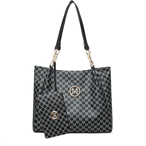 Détail du sac cabas à motif M avec logo en métal doré et bandoulière en chaîne chic