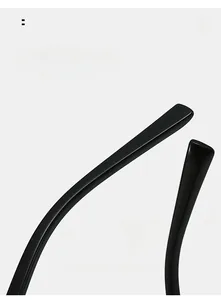 Close-up of curved glossy black sunglasses temples for a comfortable and secure fit