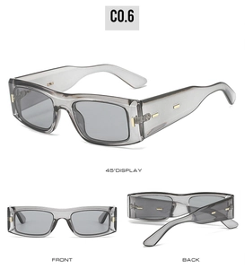 Vue sous trois angles de lunettes de soleil carrées avec monture gris transparent
