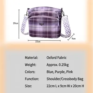 Checkered Oxford fabric shoulder bag with size specifications and kangaroo logo