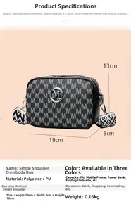 Dimensions détaillées du sac bandoulière avec monogramme M et large bandoulière