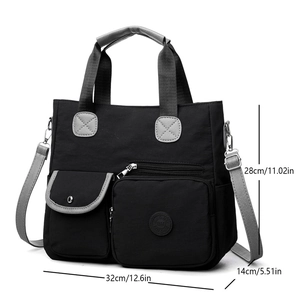 Schwarze Nylon-Umhängetasche mit Maßen 32x28x14cm und verstellbarem Schultergurt