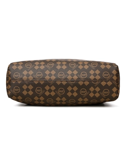 Vue détaillée du bas du sac bandoulière vintage avec motif à carreaux marron
