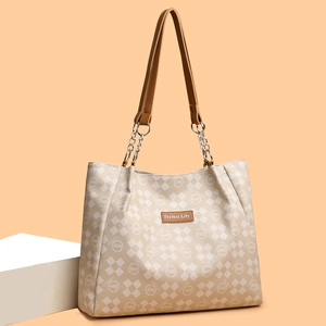 Grand sac cabas rétro à carreaux crème avec bandoulières à chaîne métallique élégante