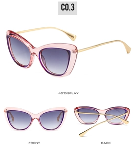 Tre angolazioni di occhiali da sole cat eye rosa e viola con stanghette in metallo oro