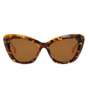 Occhiali da sole cat eye tartarugati con lenti marroni e stanghette in metallo sottili