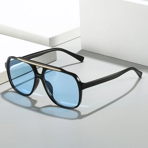 Retro double-bridge pilot sunglasses with black frame, blue lenses and gold metal bar