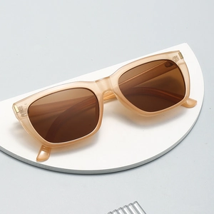 Classic square light amber resin sunglasses with brown lenses and gold metal details
