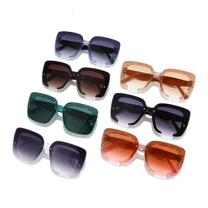Lunettes de soleil carrées sans monture surdimensionnées en sept couleurs pailletées et classiques