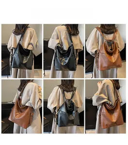 Detailansicht der Leder-Rucksacktasche mit verstellbaren Schnallen und Reißverschluss
