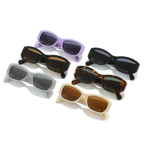 Fashionable minimalist square sunglasses set in six vintage colors for women's stylish wear