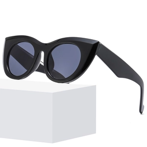 Cat Eye Sunglasses For Women Retro Thick Frame PC UV400 Protection Fashion Trendy Outdoor Eyeglasses