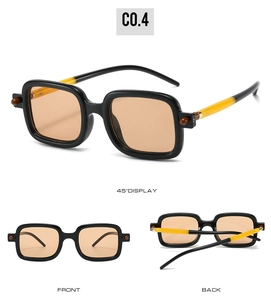 Detailed views of square black frames with amber lenses and bicolor temples C0.4