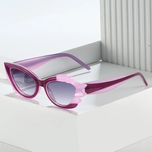 Modern cat-eye sunglasses for women with asymmetric purple and pink flame frames