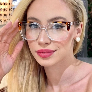 Fashionable oversized square cat-eye glasses frame with tortoiseshell top and clear bottom