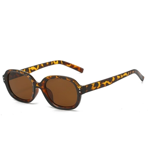 Retro square tortoiseshell sunglasses with brown lenses and silver rivet accents