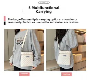 Détail du sac bandoulière blanc matelassé montrant les modes de port épaule et croisé