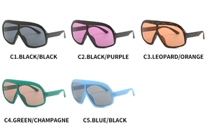 Vue détaillée de lunettes de soleil masque oversize en cinq déclinaisons de couleurs