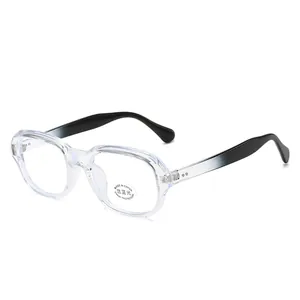 Quadratische Blaulichtfilter-Brille mit transparentem Farbverlauf und UV400-Schutz