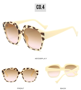 Detailansicht der quadratischen Sonnenbrille mit Leopardenmuster und Verlaufsgläsern