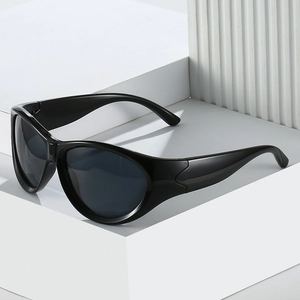 Fashionable Y2K sporty sunglasses with oversized black wrap frames and dark grey lenses