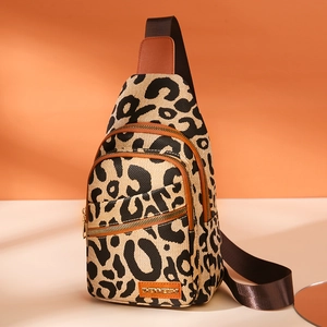 Modische Brusttasche mit Leopardenmuster aus PU-Leder und verstellbarem Schultergurt