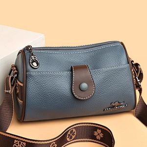 Sac à bandoulière cylindrique en cuir gris-bleu avec large sangle florale vintage