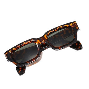 Retro tortoise shell rectangle sunglasses with thick frames and dark grey lenses for women