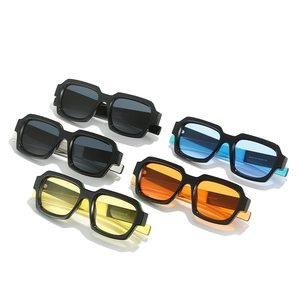 Modern square sunglasses for women in five colors with bold geometric black frames