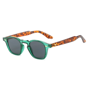 Retro Square Sunglasses UV400 Protection AC Lens PC Frame Metal Rivet Decor Punk Hip Hop Style Unisex Fashion Eyewear