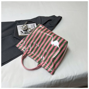 Sac fourre-tout à rayures avec motif flamant rose et finition brillante style urbain