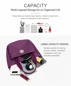 Détail du sac cabas en nylon violet avec plusieurs compartiments et grande capacité