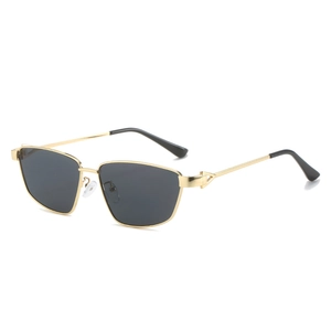 Oversized Square Sunglasses Metal Frame UV400 Protection Irregular Hip Hop INS Style For Women Men Fashion Outdoor Driving