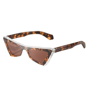 Retro tortoise shell triangle cat eye sunglasses with brown lenses and layered frames