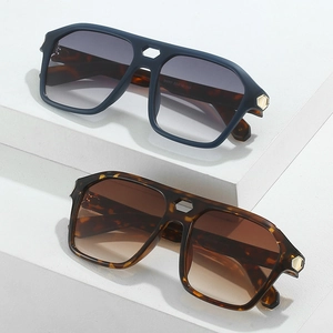 Retro square double bridge sunglasses with gradient lenses and gold hexagonal hardware