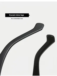 Detail van gebogen zwarte zonnebrilpoten ontworpen voor ergonomisch en comfortabel dragen