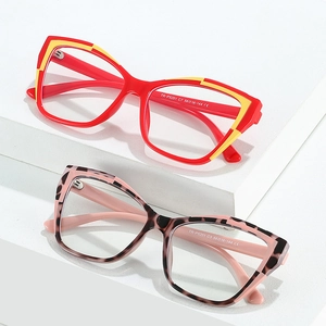 Cat-eye TR90 anti-blue light glasses in leopard and dual-color frames for women