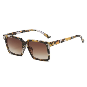 Occhiali Da Sole Quadrati Retro Per Donna E Uomo Protezione UV400 Montatura PC Lenti AC Decoro Rivetto Sfumati