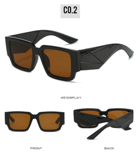 Lunettes de soleil carrées noires avec verres ambrés et branches texturées, vues multiples