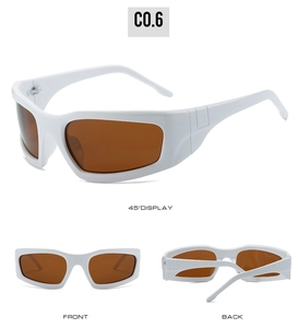Vues détaillées des lunettes de cyclisme de sport blanches avec verres bruns