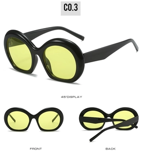 Vues détaillées de lunettes de soleil ovales noires à verres jaunes sous plusieurs angles